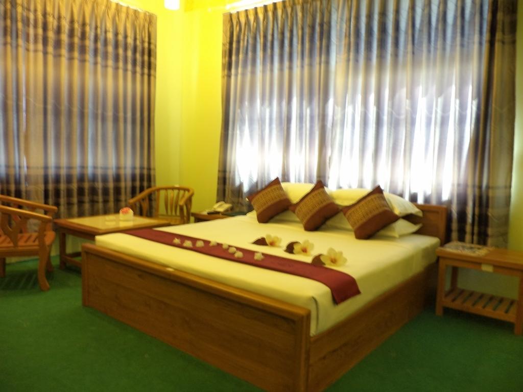 Hotel Jade Royal